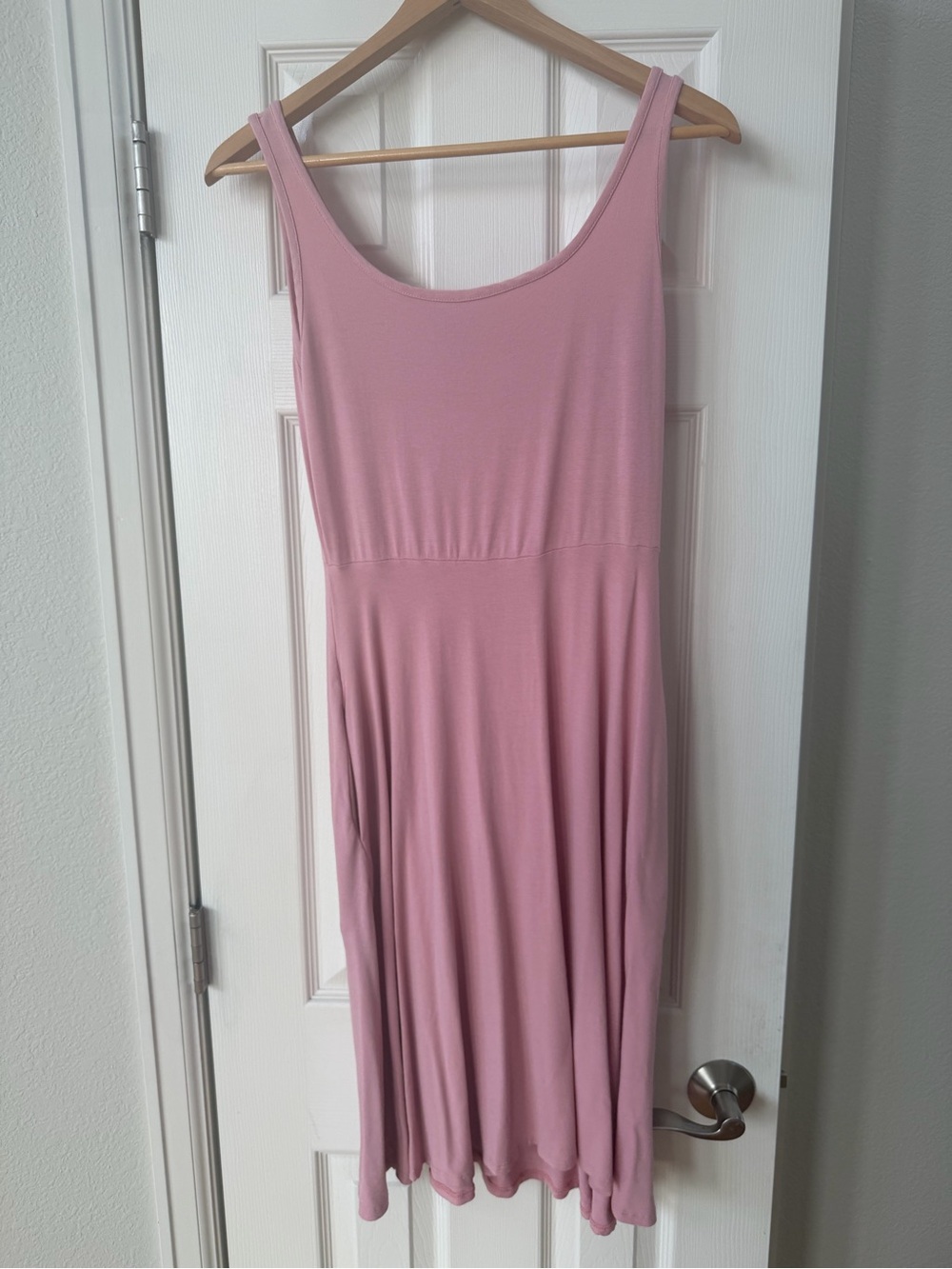 Olivia Rae Dusty Pink Sleeveless Midi Dress